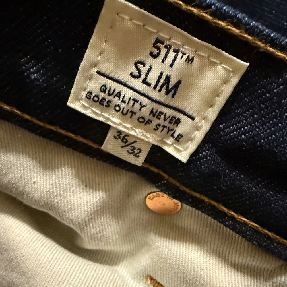 Levi Premium Made in Japan 511 Slim fit 36x32 Dark wash - Picture 5 of 5